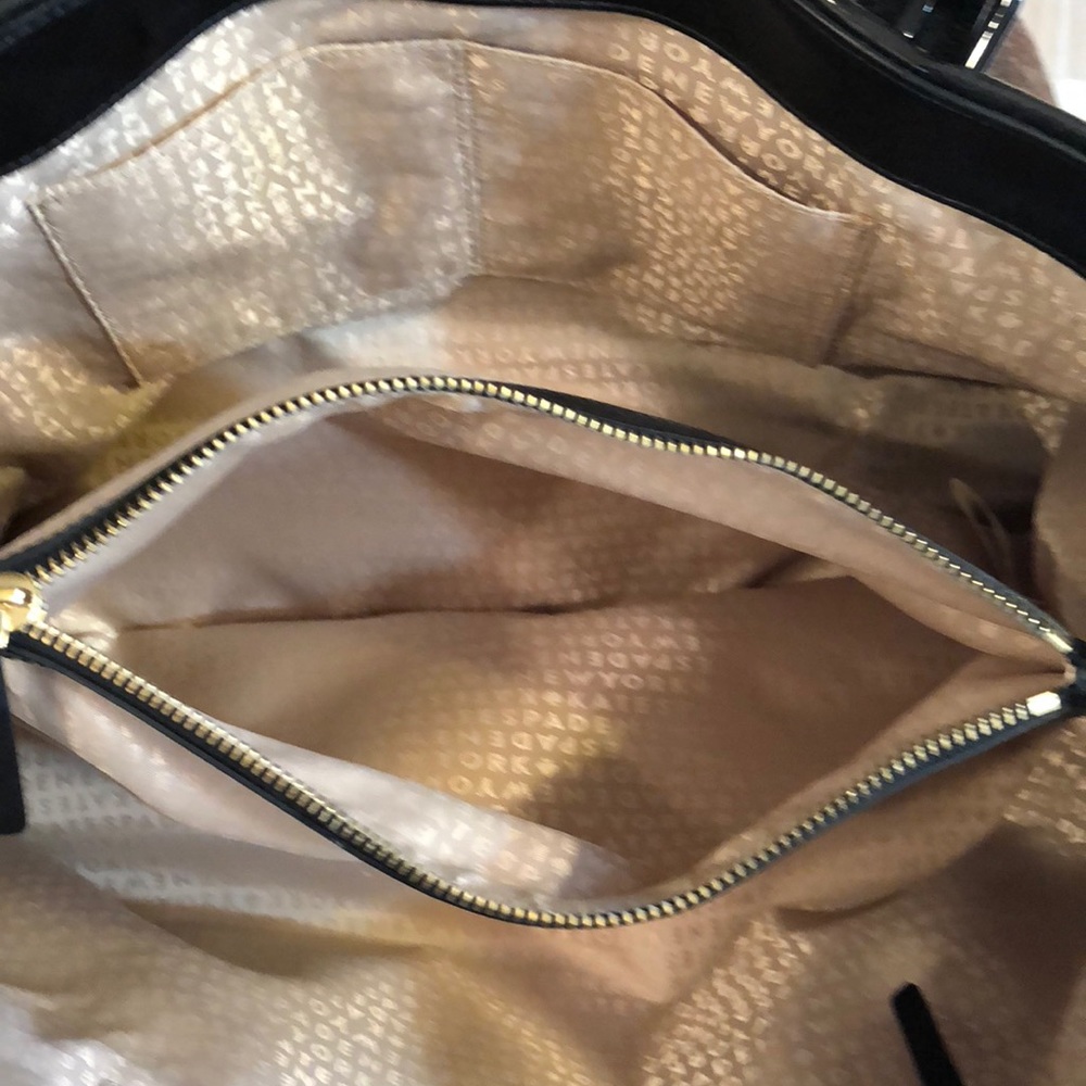 Handbag - Picture 7 of 8